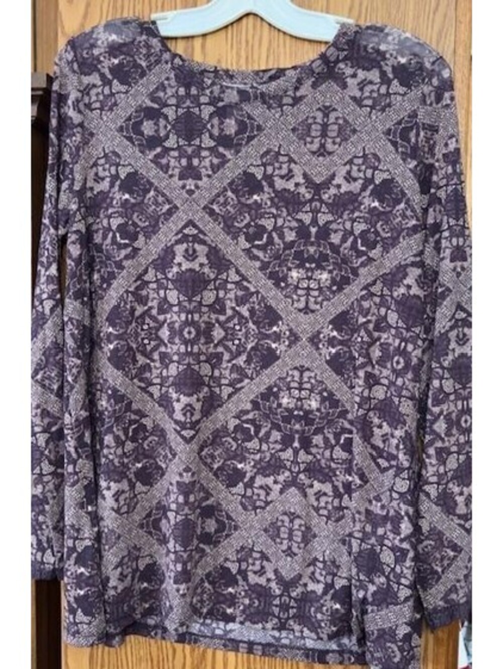 #BO157 LOGO Layers by Lori Goldstein Crew Neck Printed Mesh Top w/Lace Trim XL